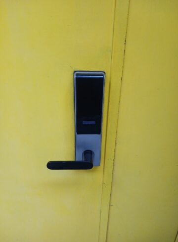 電子キーの部品施工後