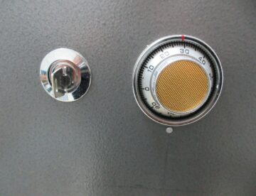 金庫のダイヤル施工後