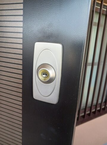 マンション玄関